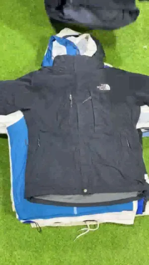 Custom handpick Track/windbreaker jackets